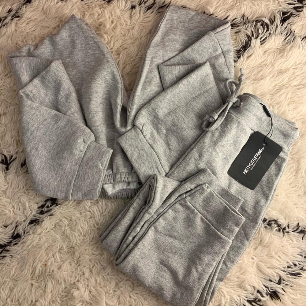 NWT PrettyLittleThing Cropped Sweat Set